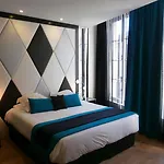 L'empire - Louvre 4* Parijs