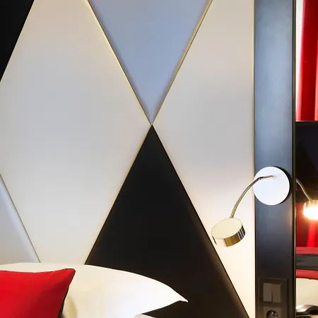 L'empire - Louvre 4*