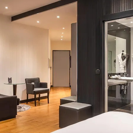 L'empire - Louvre 4*
