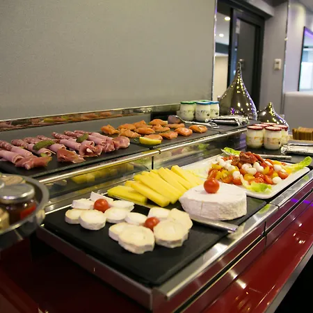 Ξενοδοχείο L'empire - Louvre 4*