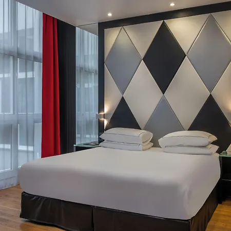 L'empire - Louvre 4*