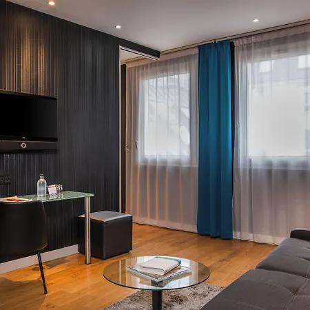 L'empire - Louvre Hotel 4*