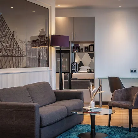 L'empire - Louvre 4*