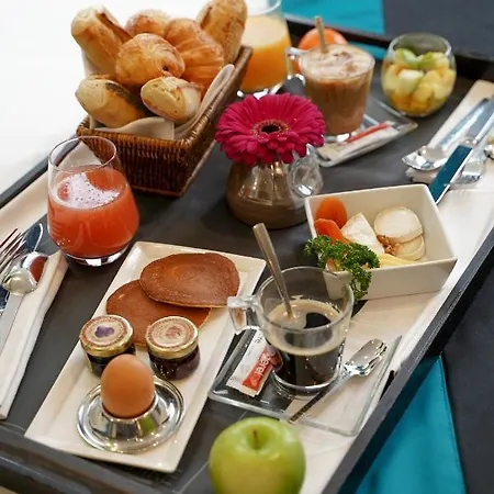 Hotel L'empire - Louvre 4*