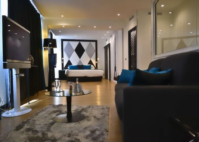 Hotel L'empire - Louvre