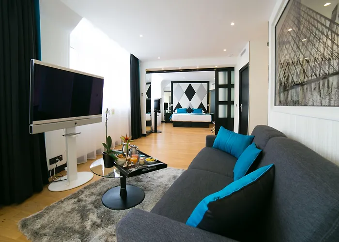 Hotel L'empire - Louvre 4*