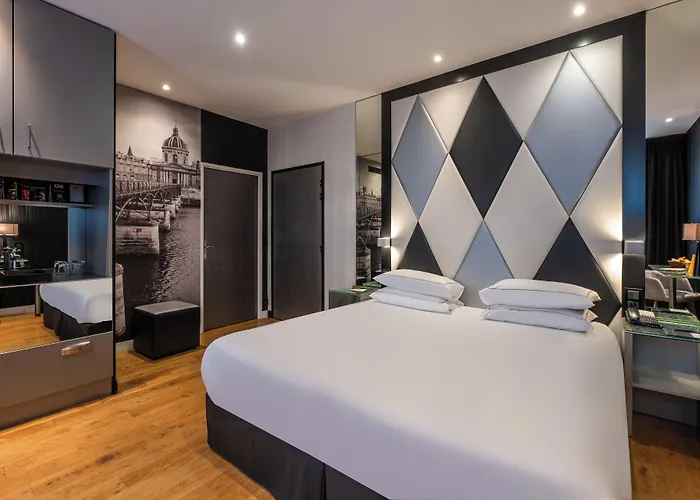 Hotel L'empire - Louvre