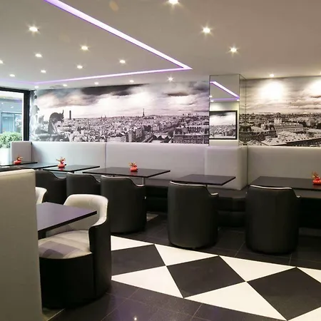 L'empire - Louvre Otel Paris