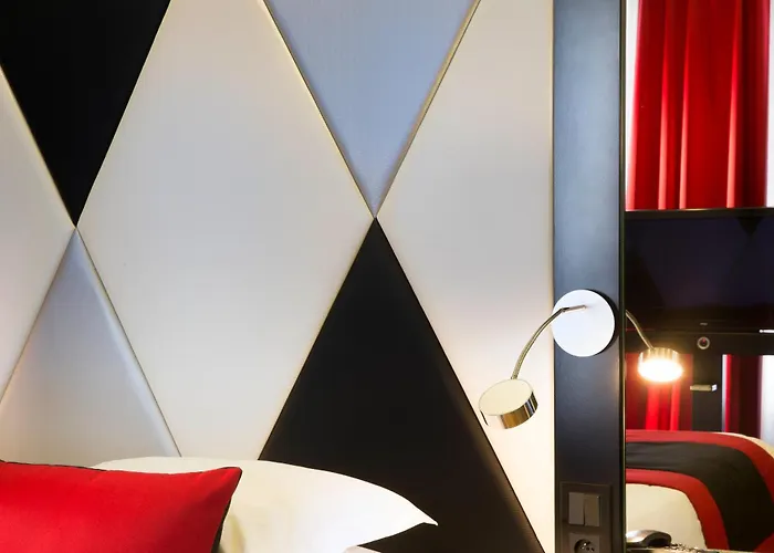 L'empire 4*