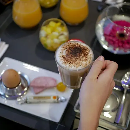 호텔 L'empire - Louvre